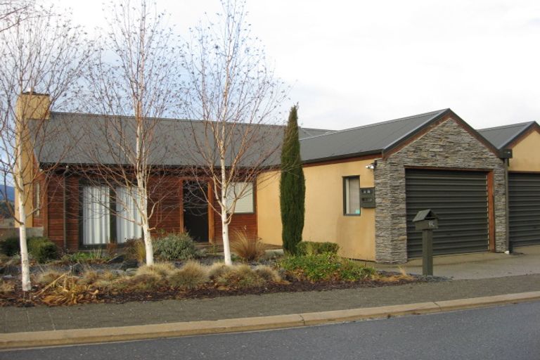 Photo of property in 111 Goldfield Heights, Queenstown, 9300