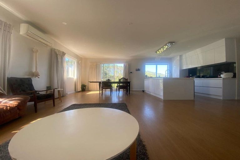 Photo of property in 28 Golden Morning Drive, Albany Heights, Auckland, 0632