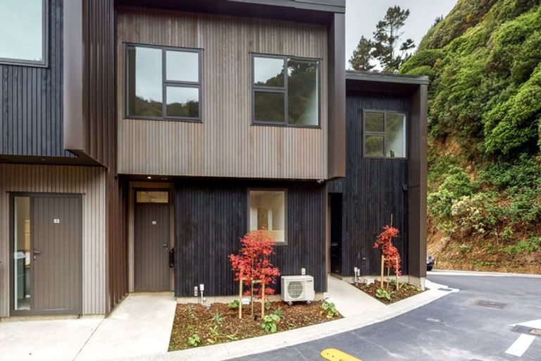 Photo of property in 55 Rua Kai Way, Brooklyn, Wellington, 6021