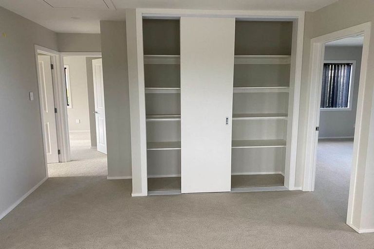 Photo of property in 62 Woodglen Road, Glen Eden, Auckland, 0602