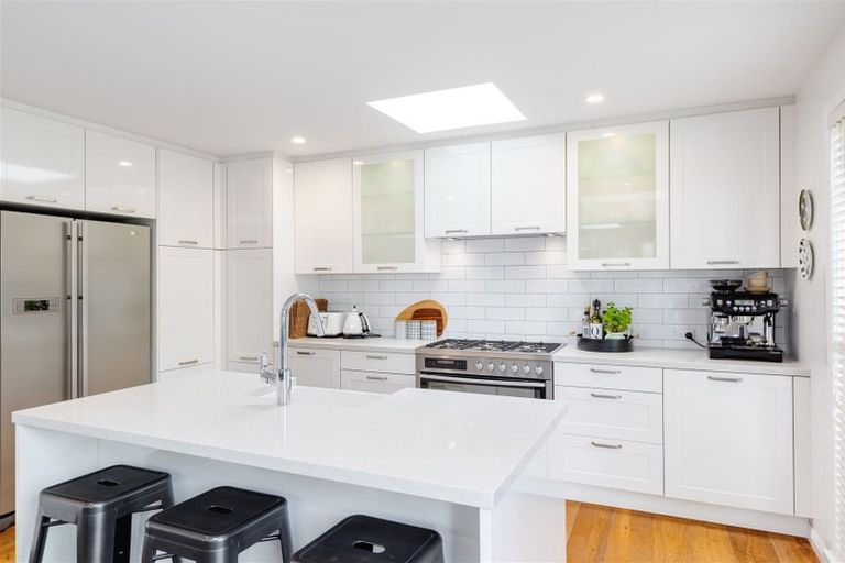 Photo of property in 77 Rutland Street, St Albans, Christchurch, 8014
