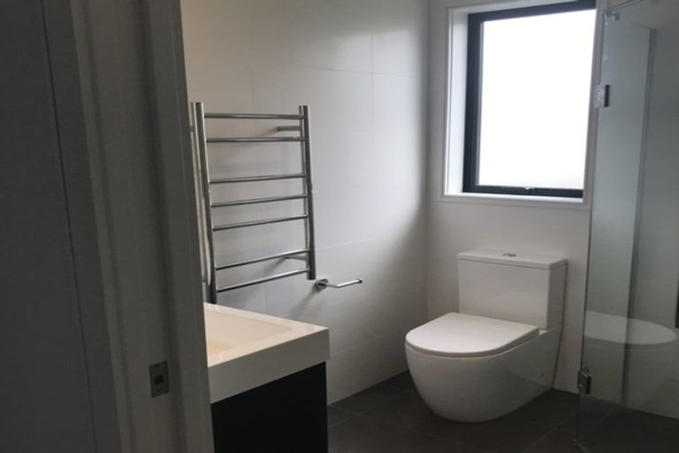 Photo of property in 2u4 Moana Street, Frankton, Hamilton, 3204