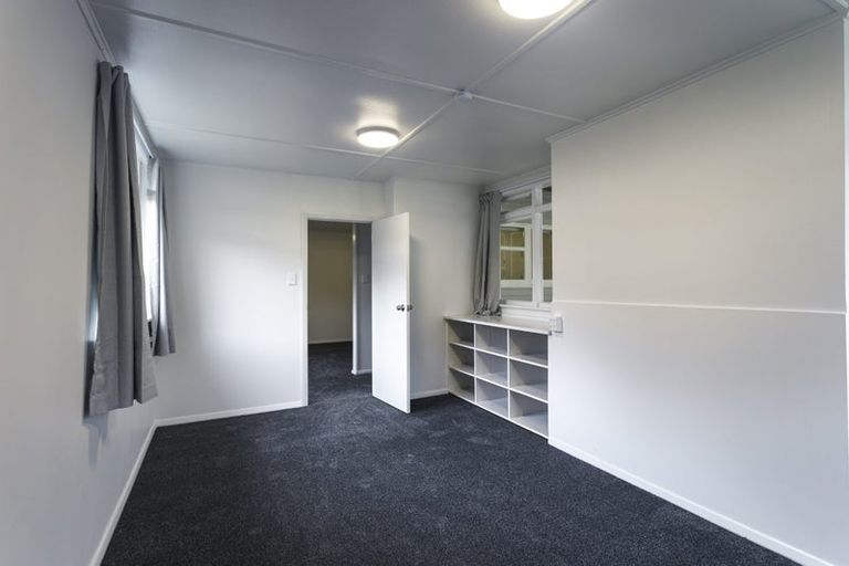 Photo of property in 30-32 Delaney Drive, Stokes Valley, Lower Hutt, 5019