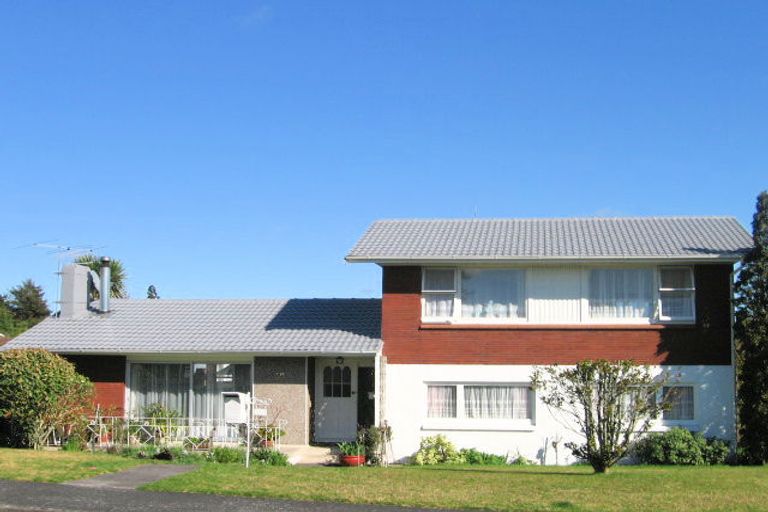 Photo of property in 10 Keeney Court, Papakura, 2110