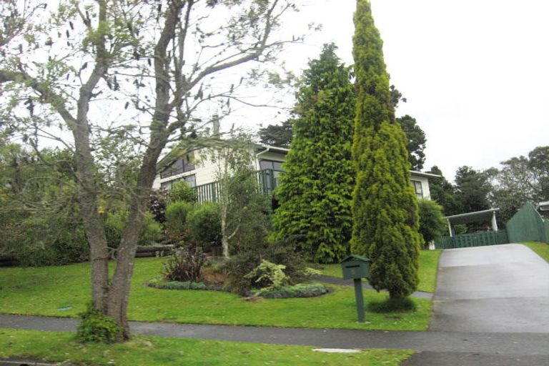 Photo of property in 5 Glover Place, Onerahi, Whangarei, 0110