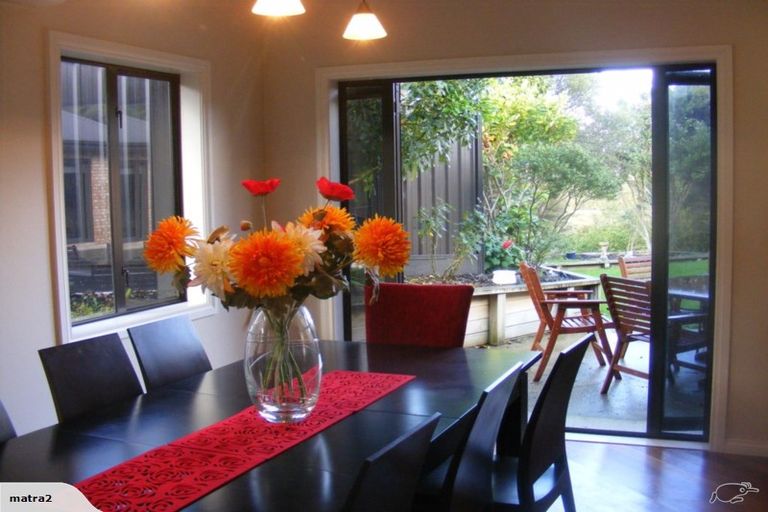 Photo of property in 157e Colwill Road, Massey, Auckland, 0614