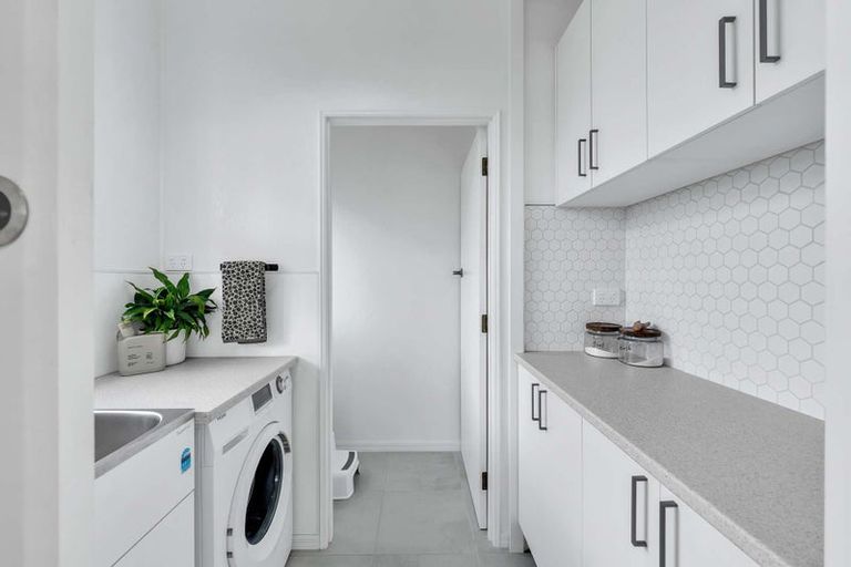 Photo of property in 115 Kitchener Street, Gore, 9710