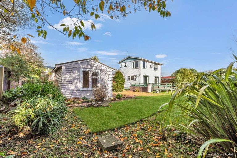 Photo of property in 13 Waimarie Avenue, Paraparaumu, 5032
