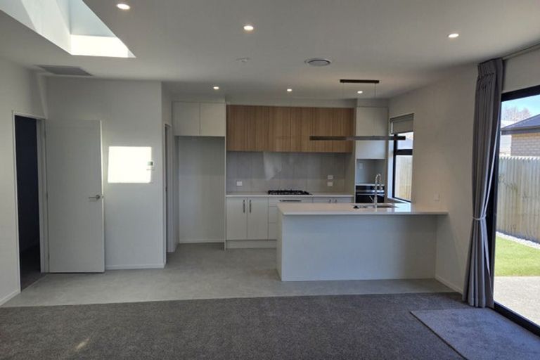 Photo of property in 12 Benrogan Drive, Halswell, Christchurch, 8025