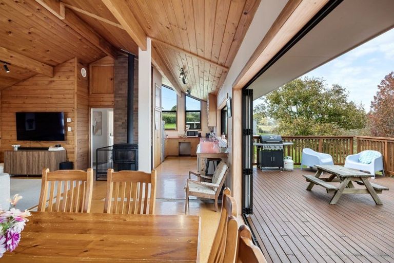 Photo of property in 1845 Kakaramea Road, Ngahinapouri, Hamilton, 3290