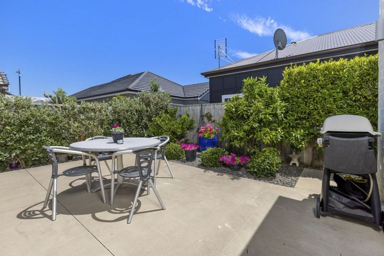 Photo of property in 6 Pebble Beach Way, Papamoa Beach, Papamoa, 3118