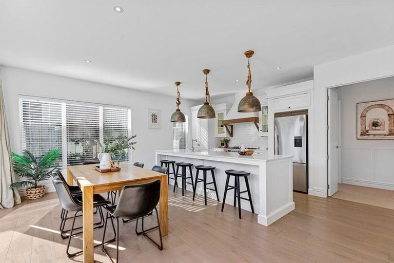 Photo of property in 1 Ascarina Way, Papamoa Beach, Papamoa, 3118