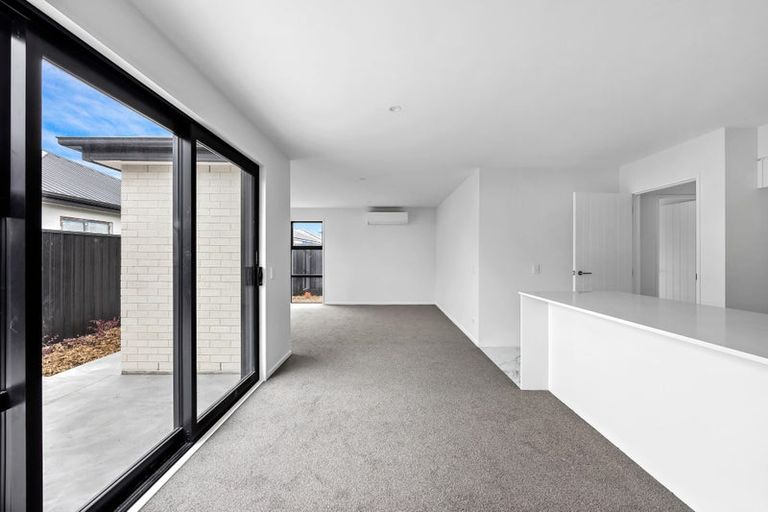 Photo of property in 17 Naish Street, Kaiapoi, 7630
