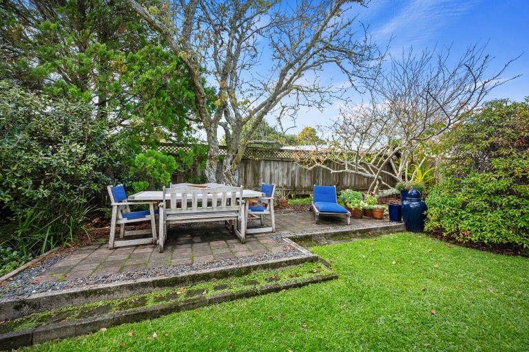 Photo of property in 62 Northboro Road, Belmont, Auckland, 0622