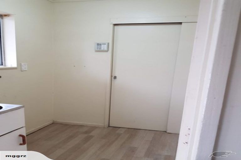 Photo of property in 32 Heathdale Crescent, Papakura, 2110