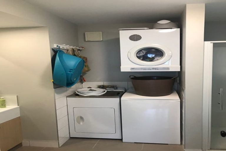 Photo of property in 292 Ohiro Road, Brooklyn, Wellington, 6021