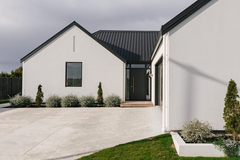 Photo of property in 6 Parkside Avenue, Maewa, Feilding, 4702