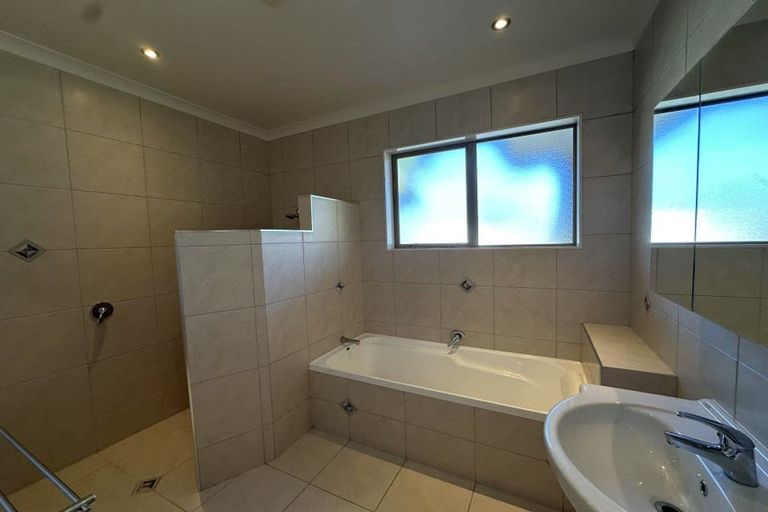 Photo of property in 182 Ramarama Road, Ramarama, Drury, 2579