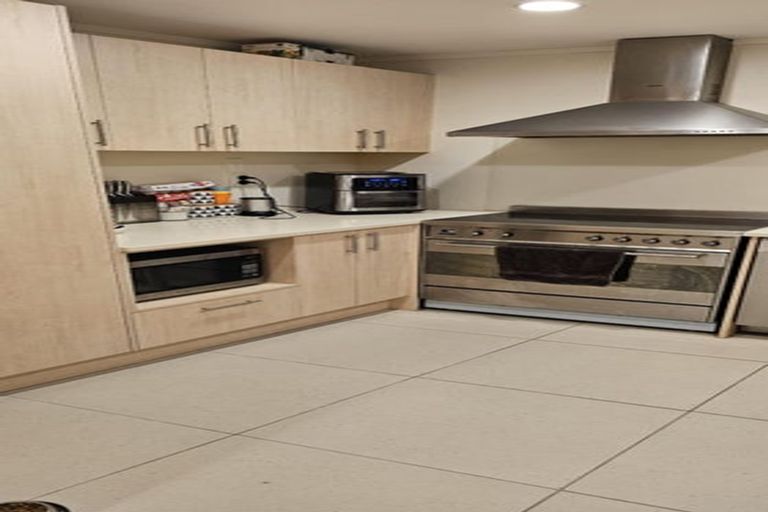 Photo of property in 3/72 Moore Street, Howick, Auckland, 2014