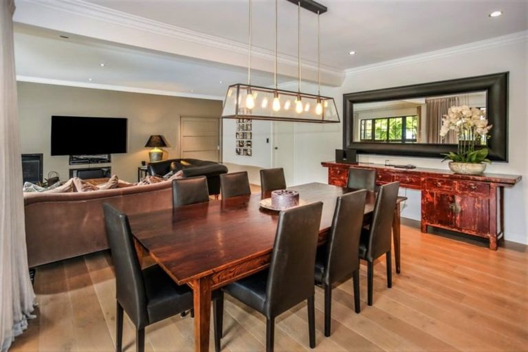 Photo of property in 54 Derbyshire Lane, Karaka, Papakura, 2580