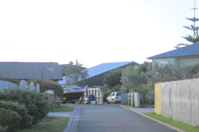 Photo of property in 31 Katerini Grove, Papamoa Beach, Papamoa, 3118
