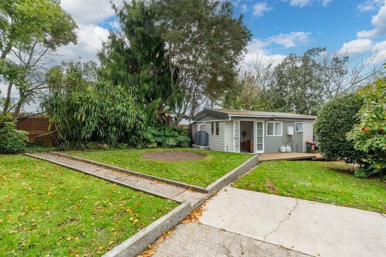 Photo of property in 114 Tuhikaramea Road, Dinsdale, Hamilton, 3204