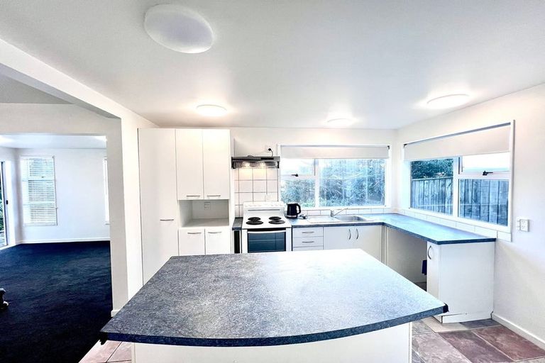 Photo of property in 6c Ahuriri Street, Strathmore Park, Wellington, 6022
