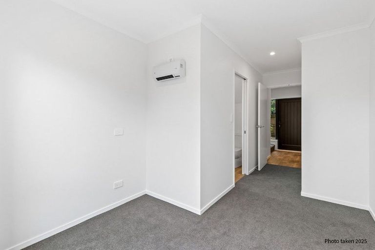 Photo of property in 500f Te Atatu Road, Te Atatu Peninsula, Auckland, 0610