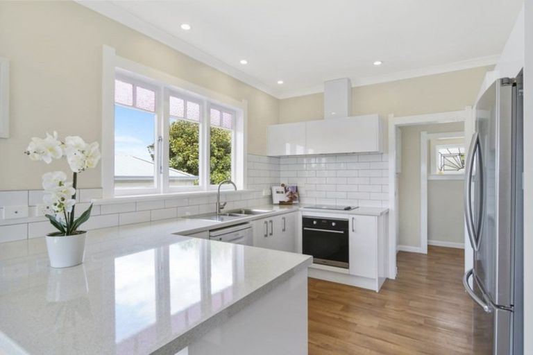 Photo of property in 121g George Street, Tuakau, 2121