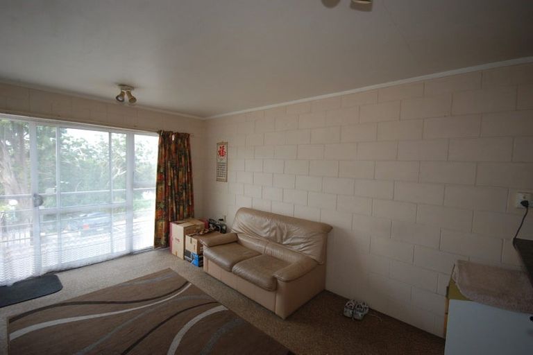 Photo of property in 19a/8 Verbena Road, Birkdale, Auckland, 0626