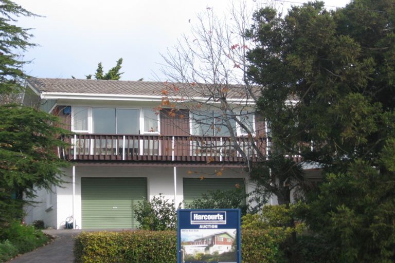 Photo of property in 268 Don Buck Road, Massey, Auckland, 0614