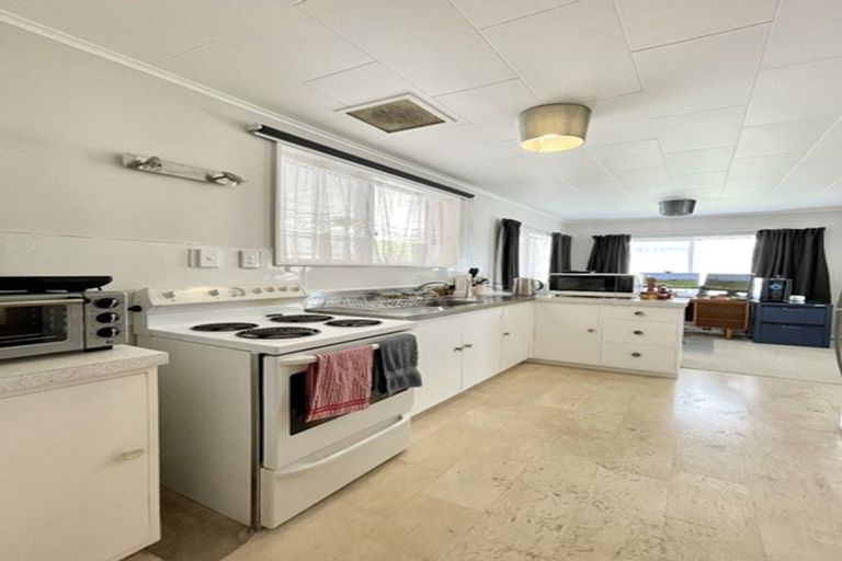 Photo of property in 59f1- Clouston Park Road, Clouston Park, Upper Hutt, 5018