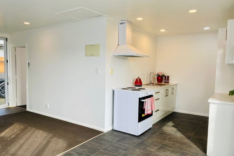 Photo of property in 12 Friesian Drive, Mangere, Auckland, 2022