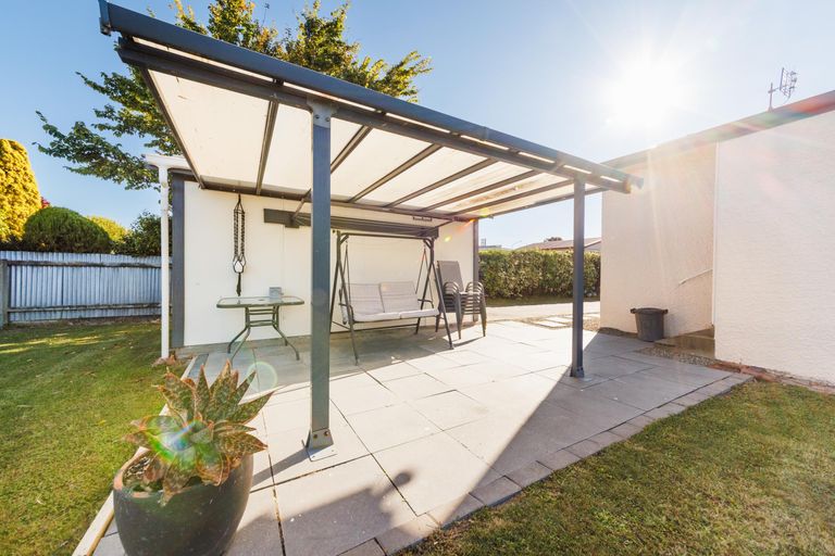 Photo of property in 4 Milton Street, Roslyn, Palmerston North, 4414