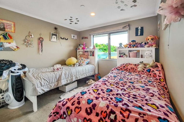 Photo of property in 40 Evergreen Crescent, Trentham, Upper Hutt, 5018