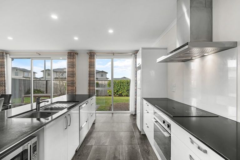 Photo of property in 11 George Square West, Wigram, Christchurch, 8025