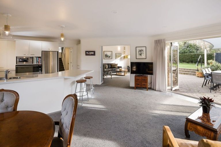 Photo of property in 10 Helmsdale Court, Huntington, Hamilton, 3210