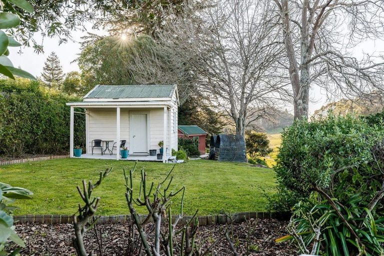 Photo of property in 502 Stoney Creek Road, Kelvin Grove, Palmerston North, 4470
