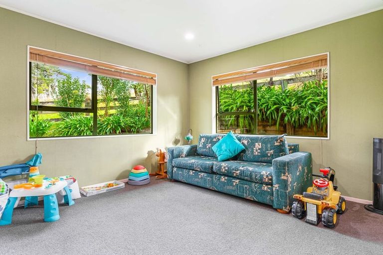 Photo of property in 1/199 Birdwood Road, Massey, Auckland, 0614
