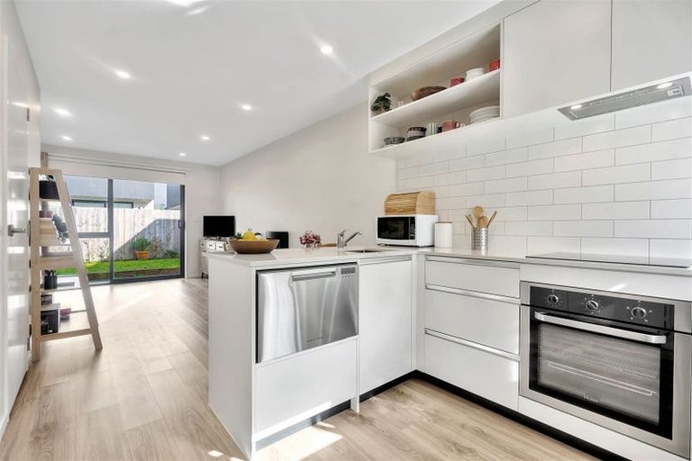 Photo of property in 12 Ivy Nola Way, Henderson, Auckland, 0612