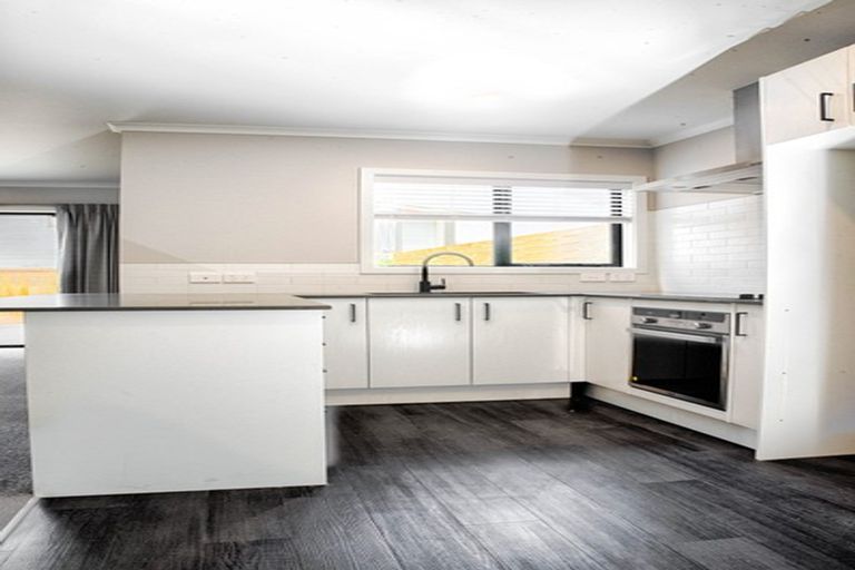 Photo of property in 25u5 Abbotsford Street, Whitiora, Hamilton, 3200