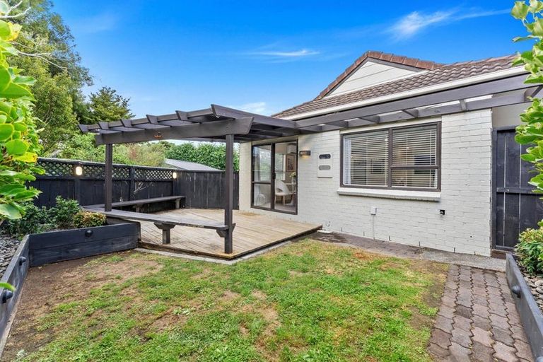 Photo of property in 2/1b Eugenia Rise, Totara Heights, Auckland, 2105