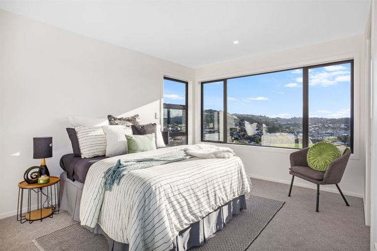 Photo of property in 176b Navigation Drive, Whitby, Porirua, 5024