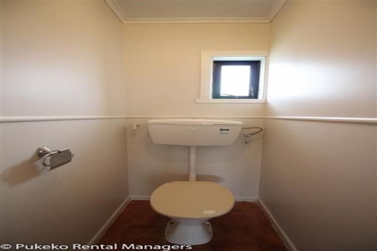 Photo of property in 16 Buckland Road, Mangere East, Auckland, 2024
