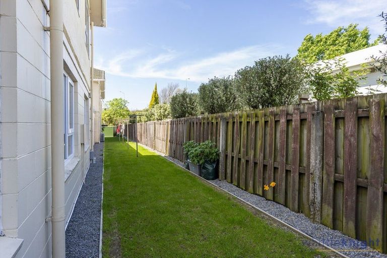 Photo of property in 4/28 Taramea Place, Addington, Christchurch, 8024
