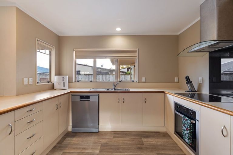 Photo of property in 12 Washington Parade, Milson, Palmerston North, 4414