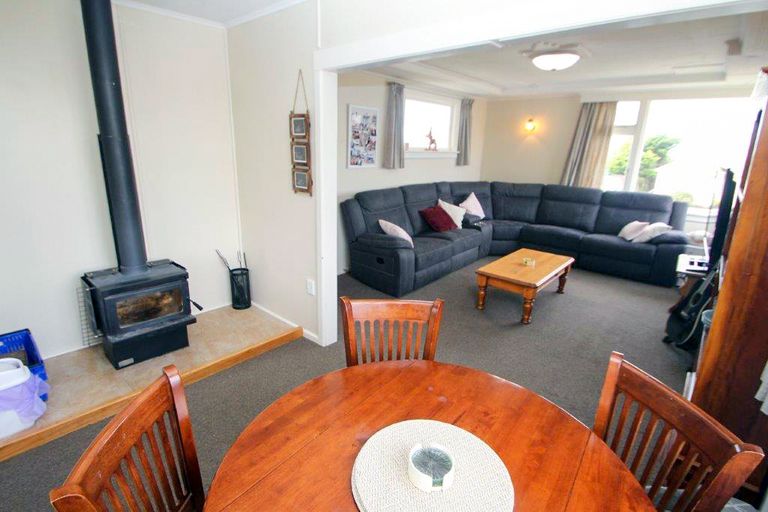 Photo of property in 22 Taward Street, Oamaru North, Oamaru, 9400