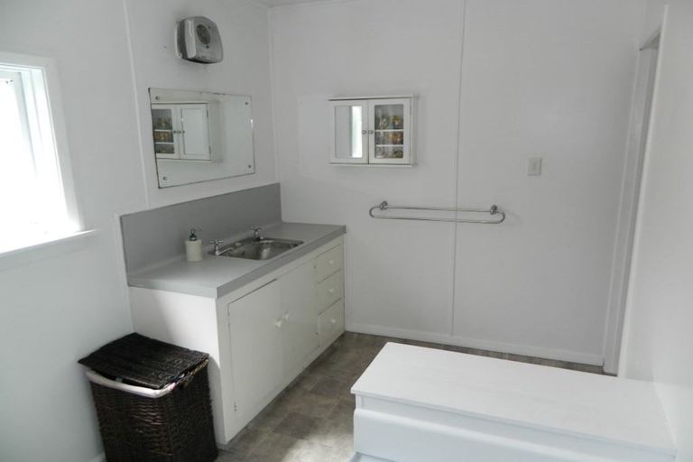 Photo of property in 125 Tancred Street, Linwood, Christchurch, 8062