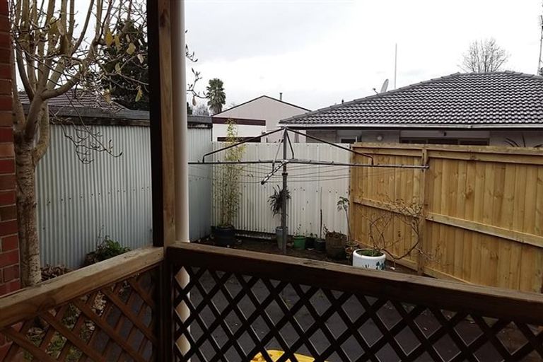 Photo of property in 1/324 Great South Road, Opaheke, Papakura, 2113