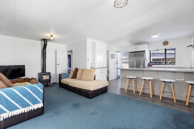 Photo of property in 79a Simpson Road, Papamoa Beach, Papamoa, 3118